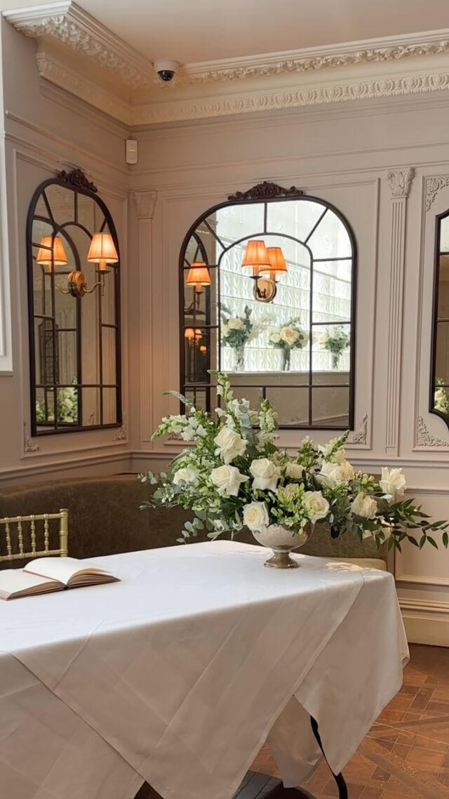 From ‘I do’ to the last dance, celebrate your love story at Bellanger.Our enchanting Fresh brasserie in the heart of Islington awaits. Bon amour!